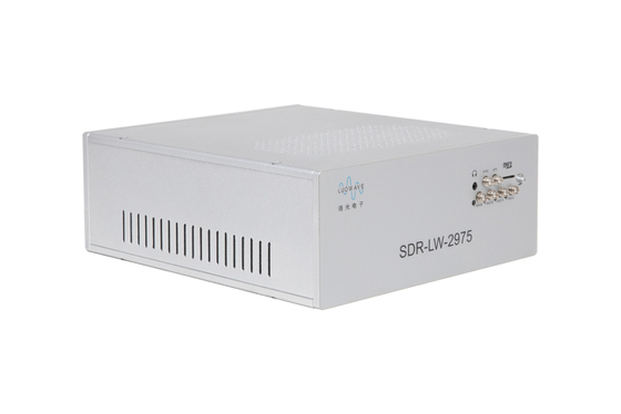 Wbudowany interfejs SDR Ettus USRP E310 56 MHz o wysokiej precyzji w standardzie USB 3.0