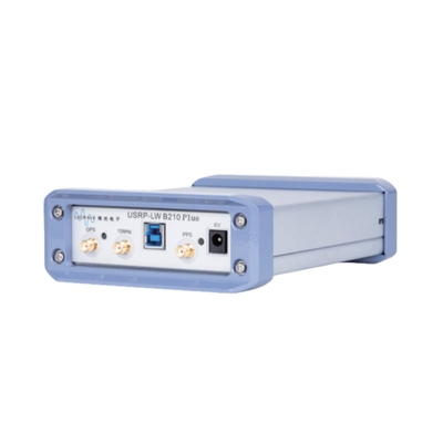 USRP-LW B210 Plus. ArtixTM 7 200T FPGA, zakres częstotliwości 70MHz-6GHz, szerokość pasma 56MHz, 2T2R, USRP SDR