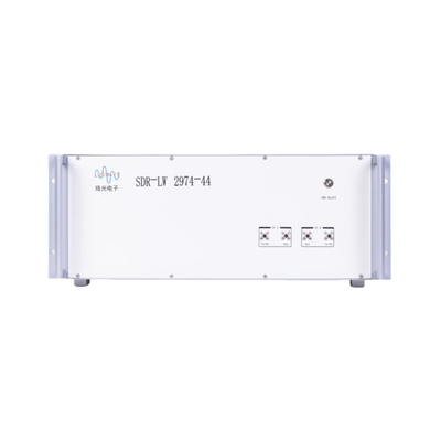 SDR-LW 2974-44 RF 10 MHz-44 GHz 160 MHz BW Każdy 2 kanały 4 × USB 3.0 2 × SFP+ 4 × PCIE BUS i7 Procesor USRP Zintegrowane oprogramowanie Definicja urządzenia radiowego